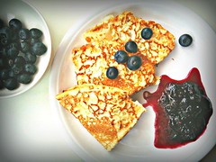 Pancakes, blueberries.