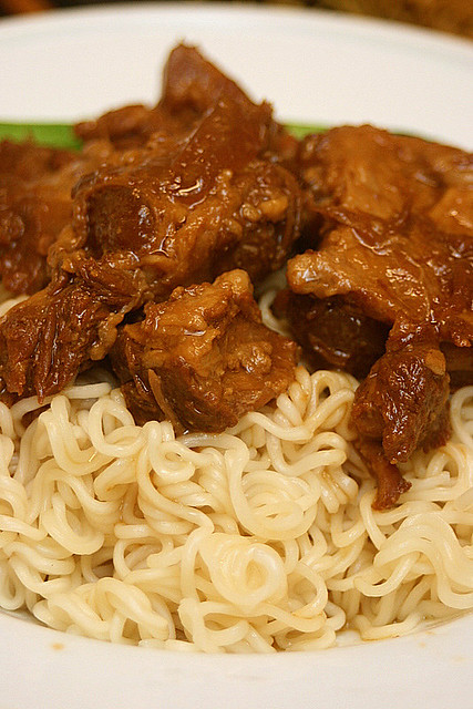 Stewed pork ribs with soft bones (cartilage) and noodles