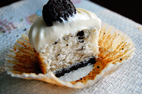 Cookies & Cream Cupcake Inside