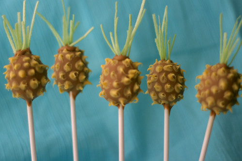 5 pineapple cake pops