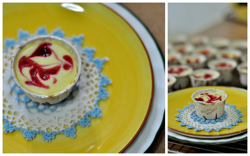 Raspberry Swirl Cheesecake Cupcakes