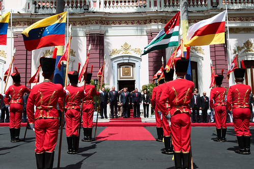 Ehrenparade für die Präsidenten Südossetiens und Abchasiens in Caracas