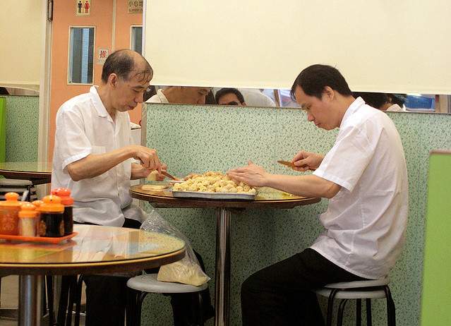 These guys are super adept at making wantans - just 2 seconds per wantan!
