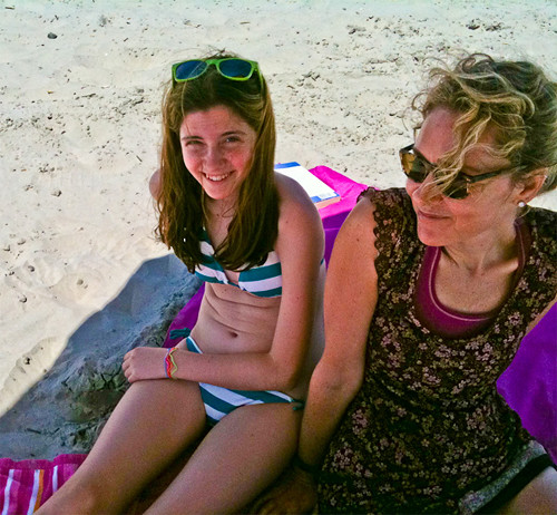 bossy-and-daughter-beach