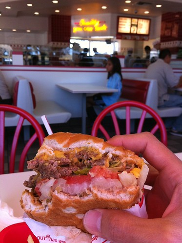Sun Aug 22, 2010: In-N-Out Burger #40 – Double Double genex style (correctly made) – Pleasanton, CA