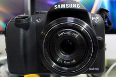 camera review samsung samsungnx10