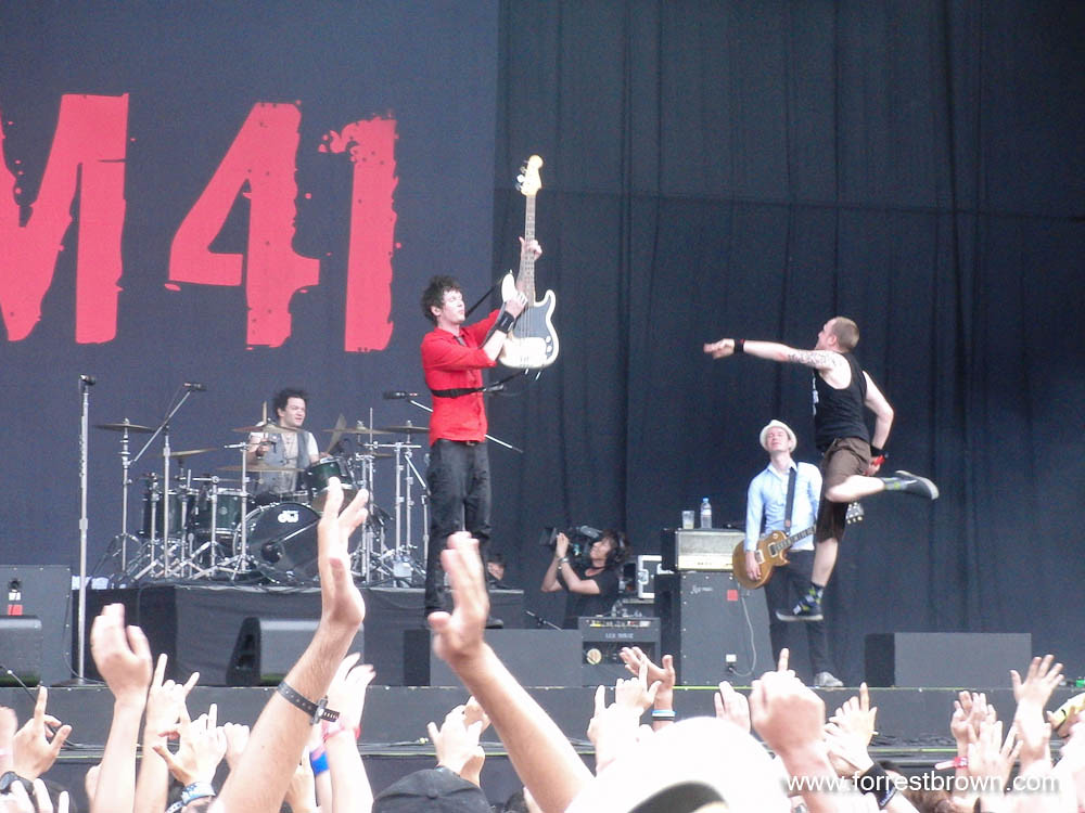 Sum 41 at 2010 Summer Sonic Music Festival
