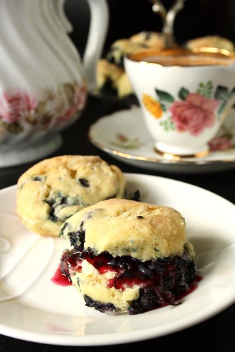 Lorraine's British Baking Powder Blueberry Tea Biscuits