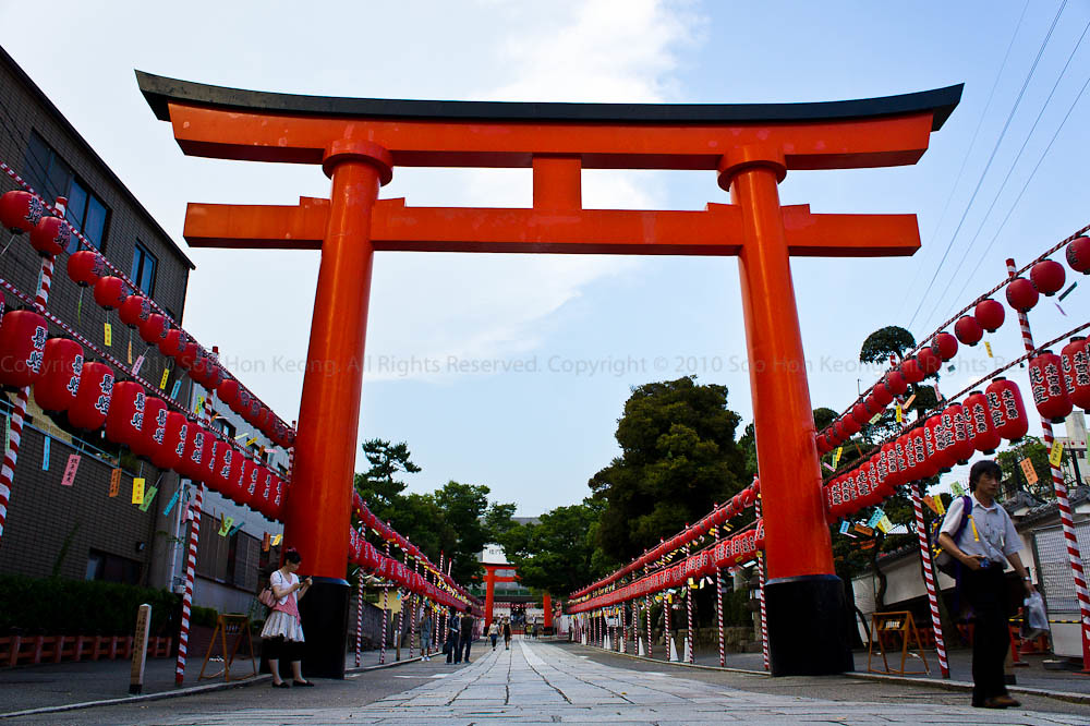 Entrance to Fushimi Inari Shrine @ Kyoto, Japan
