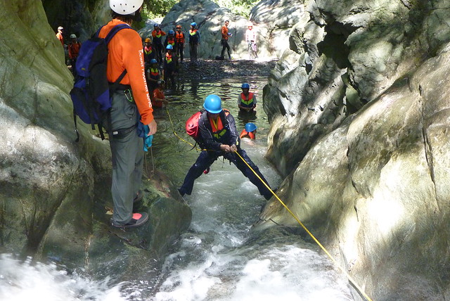 中級山技能研習營 繩索輔助攀瀑