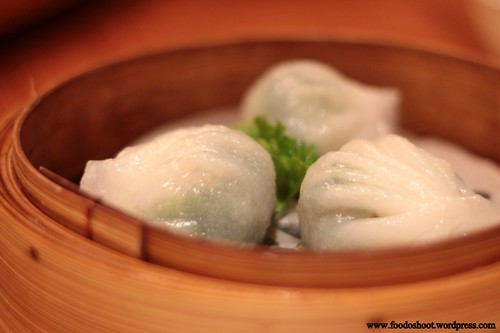 Steamed Spinach Dumpling with Prawn & Dried Scallop