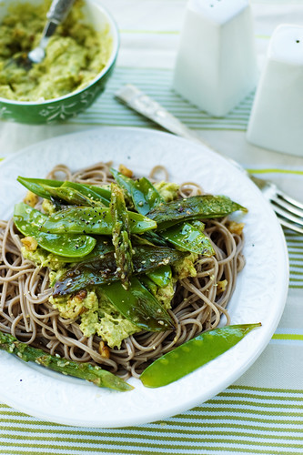Asparagus Pesto and Buckwheat Noodles Salad