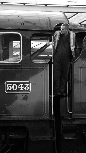 GWR Castle Class loco Earl of Mount Edgcumbe at Carlisle 023