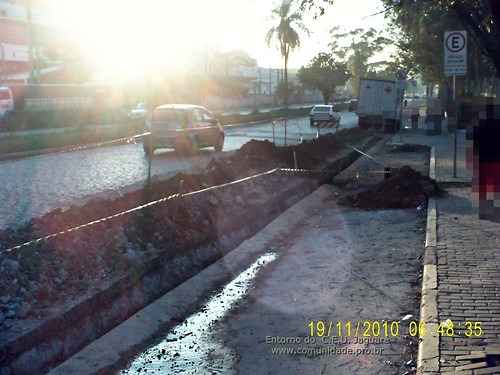 Entorno do C.E.U. Jaguare - obras (19/11/2010)
