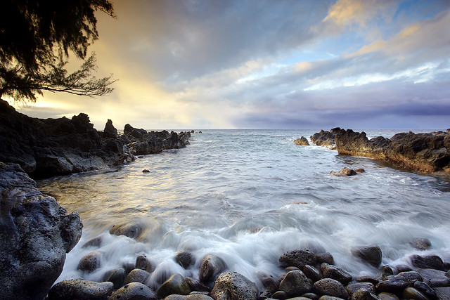 Laupahoehoe Cove by PatrickSmithPhotography