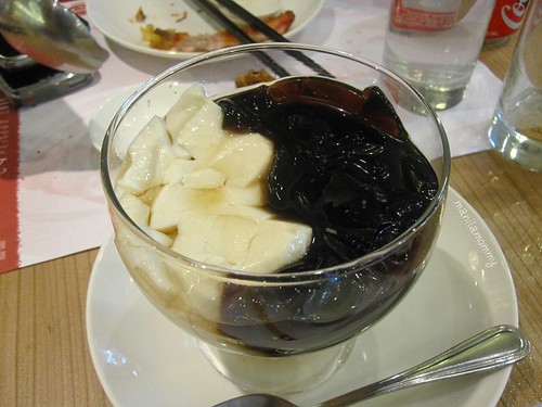 grass jelly and beancurd jelly