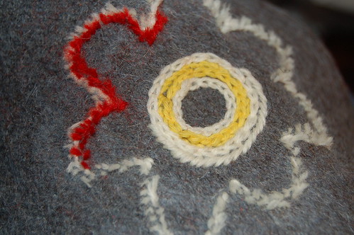 Wool embroidery - cutting it away