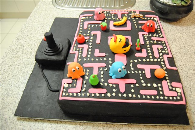 Ms Pac-Man Cake