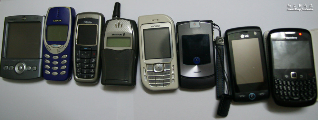 Some of the phones that I'm still keeping and some of my collection not sure gone where d :(