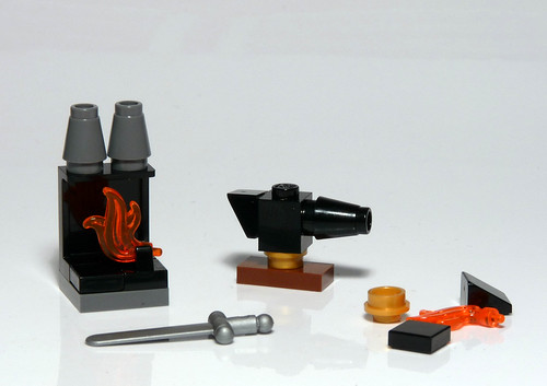 7952 - 2010 Kingdoms Advent Calendar - Day 2 - Anvil, Forge, and sword