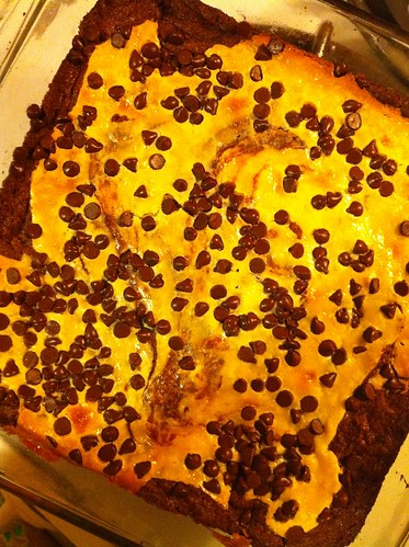 Cheesecake-marbled brownies