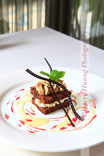 2_MG_8375-小酒館歐陸餐廳-甜點-巧克力布朗尼佐香草奶醬