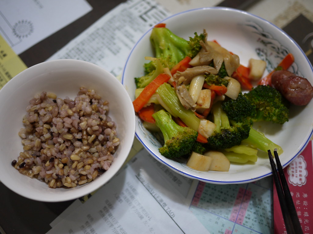 20100922-01五穀米+炒菜