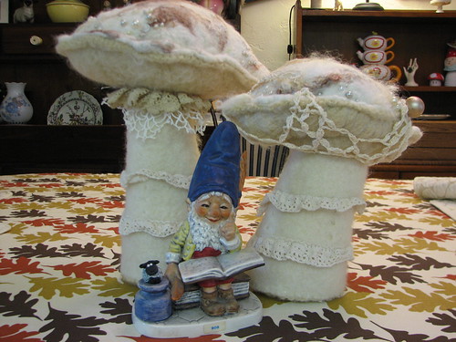 gnome with shrooms