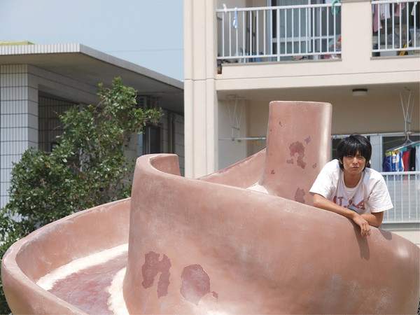 Movie version - the slide in this picture is modelled after the one which Tamura lived in when he was homeless