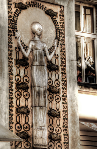 A facade detail. Prague. Detalle de una fachada. Praga