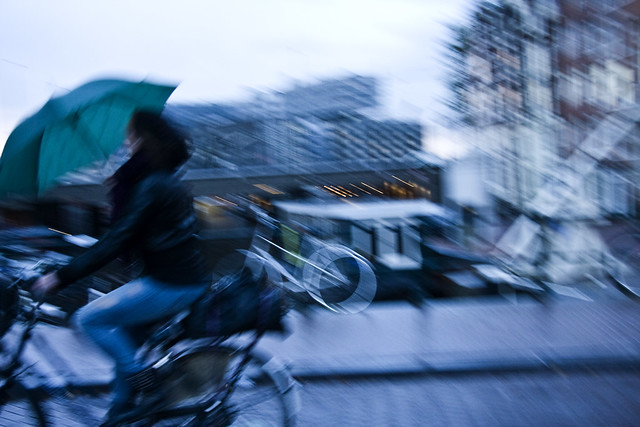 Amsterdam Cycle Chic - Rainy Mood 2