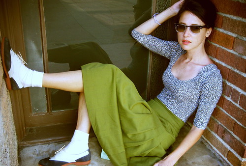 olive green skirt.jpg_effected