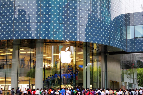 Apple Store @Hong Kong Plaza Opening