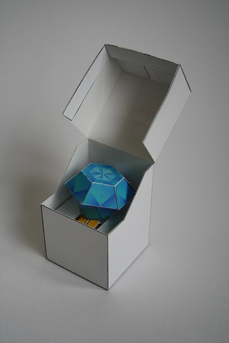 Papertoy diamond ring + box