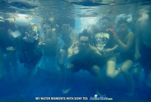 Sony TX5 - Advertlets underwater