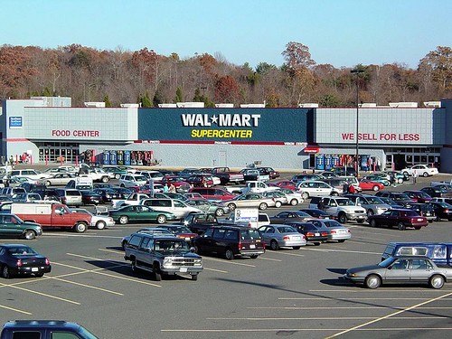 Walmart supercenter in Madison Heights, VA (by: Ben Schumin, creative commons license)