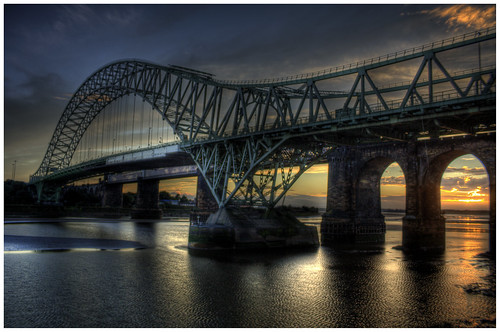 フリー写真素材|建築・建造物|橋|夕日・夕焼け・日没|HDR|イギリス|