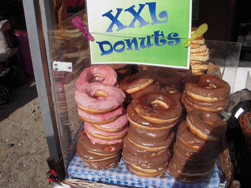 XXL Donuts!