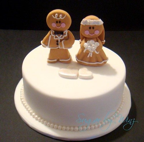 Gingerbread men toppers Sugar by Winz Tags wedding cake dessert 