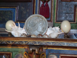 Château de Cormatin - Interior - the hall of mirrors - cabinet of curiosities - shells and a medallion sculpture