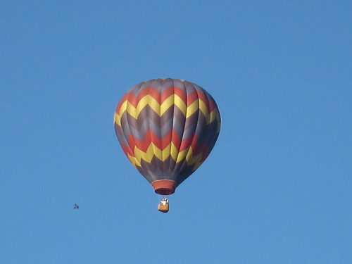 hot air balloon closer