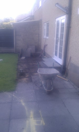 Landscaping Bollington. Paving and Fencing Image 5