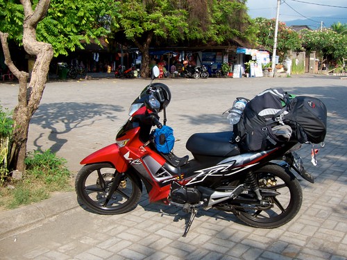 Bali Motorcycle Road-tripping