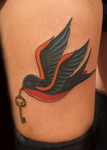 Old School Swallow and Key Tattoo. Paulo Madeira