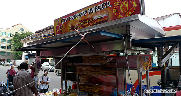 Old Trafford Burger woh.... there's even Manchester United logos all over