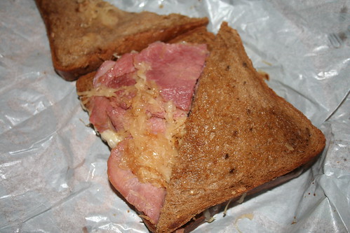 2010-10-16 - Junk Food - 04 - Munchies classic reuben sandwich