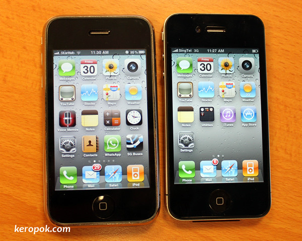 iPhone 3GS with the iPhone 4