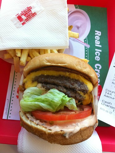 Fri Sep 3, 2010: In-N-Out Burger #43 – Double Double genex style (correctly made) – Redwood  City, CA