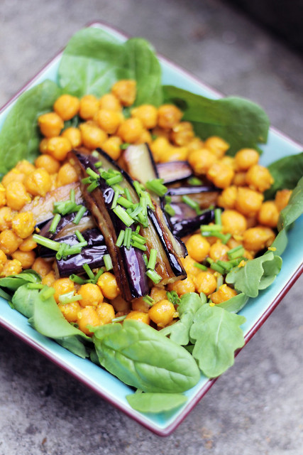 Middle East Salad - Fried Aubergine and chickpeas