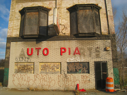 Utopia - urban decay in Detroit